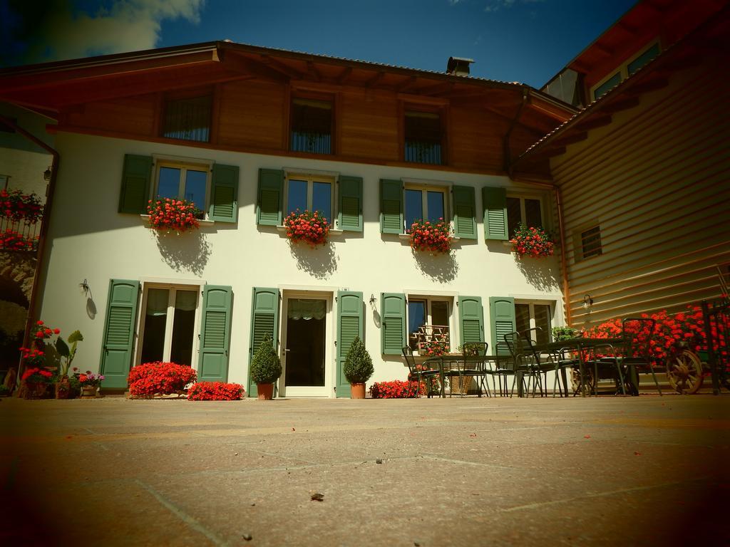 Vila Agritur Primo Sole Cles Exteriér fotografie